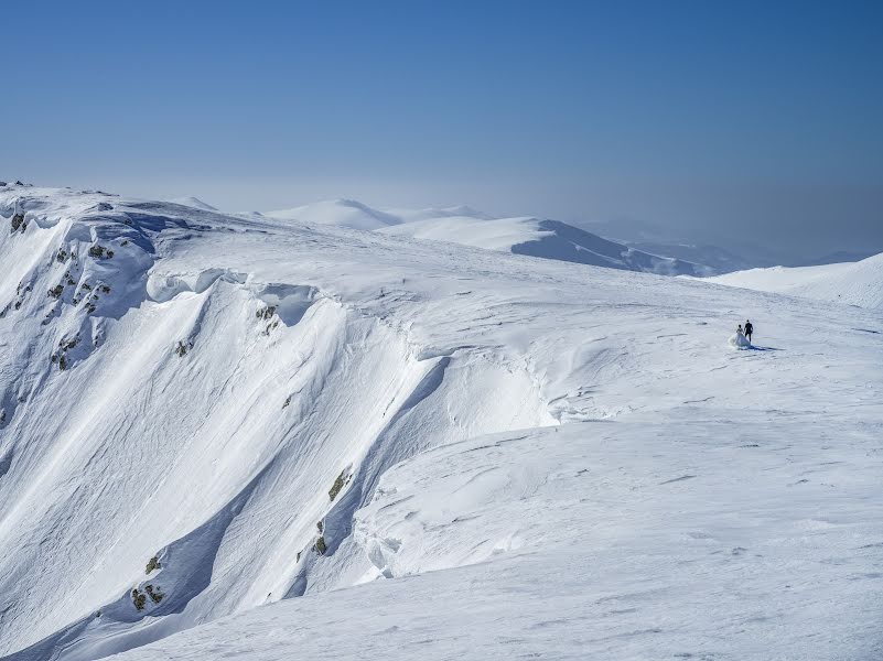 Bröllopsfotograf Popa Sorin (sorinpopa). Foto av 31 mars 2021