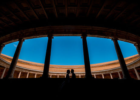 Fotógrafo de casamento Lorenzo Ruzafa (ruzafaphotograp). Foto de 12 de dezembro 2016