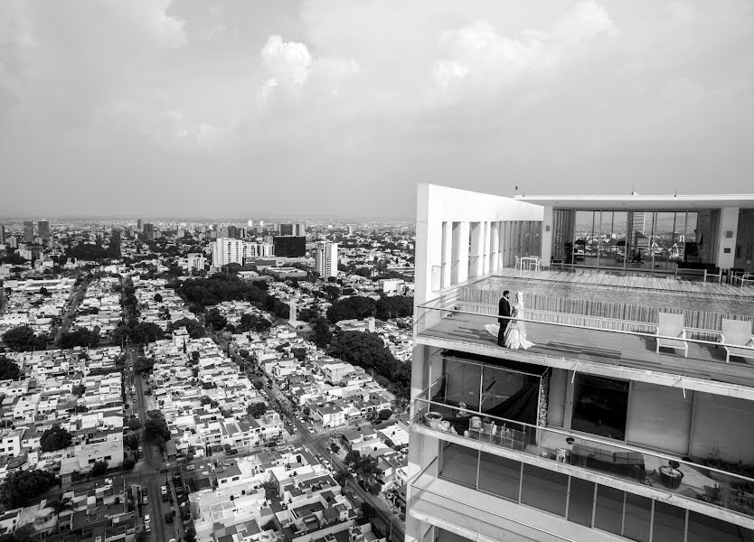 Wedding photographer Cuauhtémoc Bello (flashbackartfil). Photo of 21 June 2019