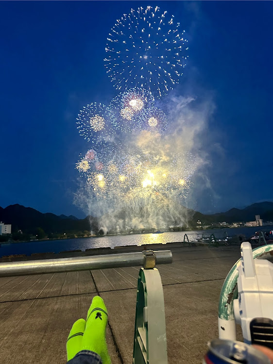 ハイエースバンのK-magic・みなと舞鶴ちゃった花火大会・ハイエース乗り最高です😍・花火大会 動画・米パン工房coneruに関するカスタム事例の投稿画像6枚目