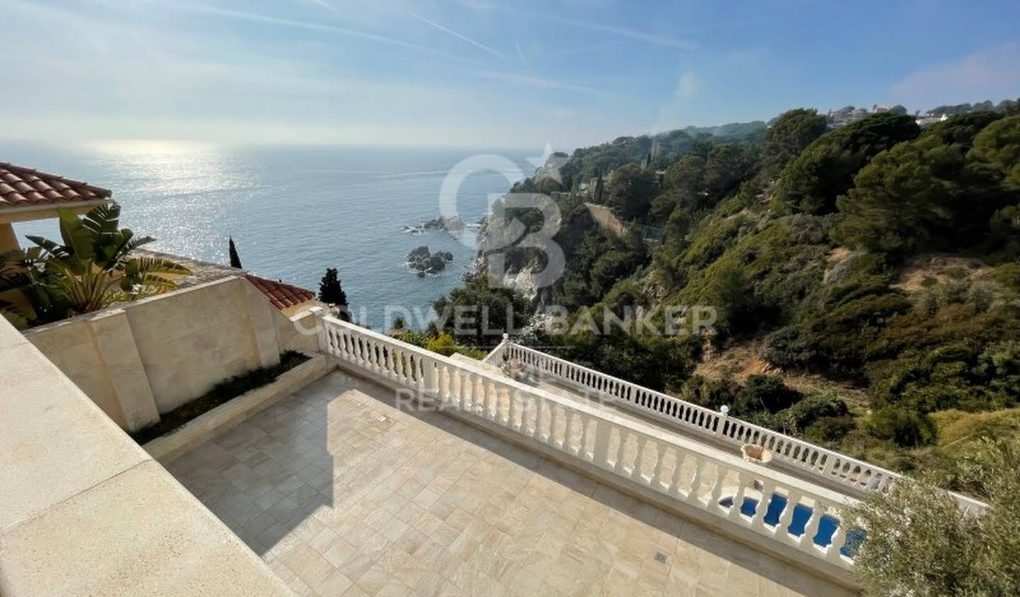 House with garden and terrace Lloret de Mar