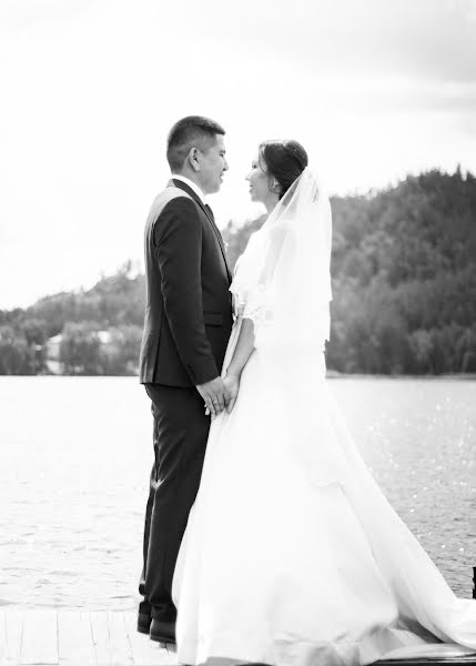 結婚式の写真家Erdos Mukushev (erastudio)。2018 11月15日の写真