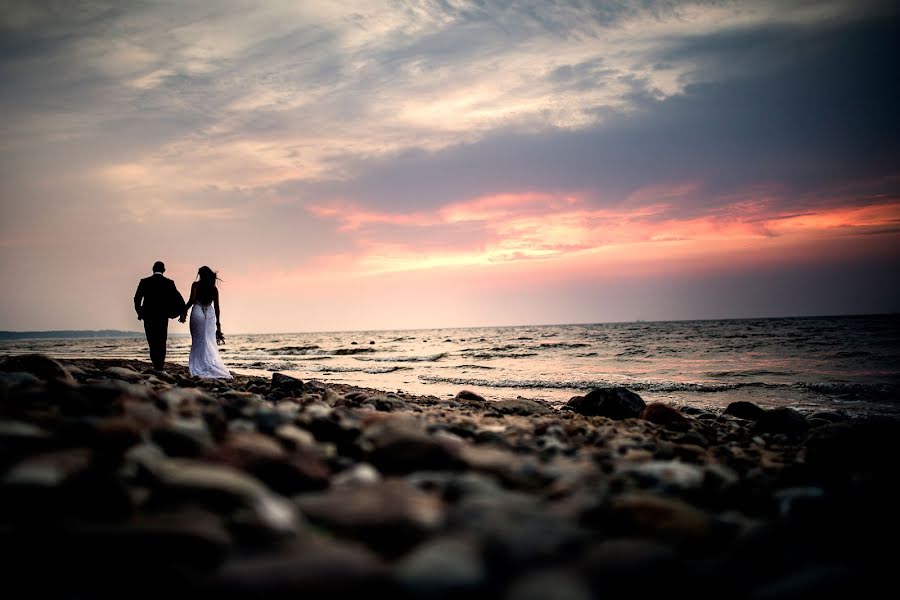 Fotografo di matrimoni Monika Lesner-Mączyńska (monikalesner). Foto del 11 marzo 2021