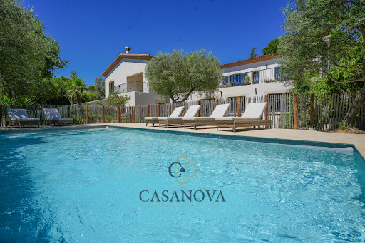 Maison avec piscine et terrasse 3