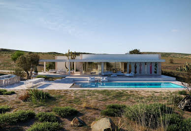 Villa with pool and terrace 4