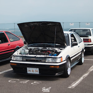 カローラレビン AE86