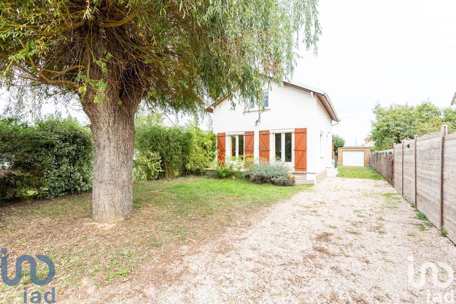 Vente maison 4 pièces 72 m² à La Ville-du-Bois (91620), 330 000 €