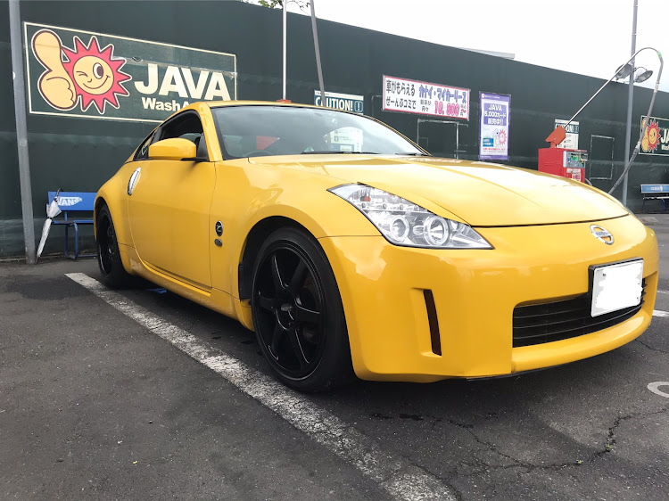 フェアレディZの久々の洗車・悪仕様・小さな幸せ・K&C family・KMRに関するカスタム事例の投稿画像1枚目