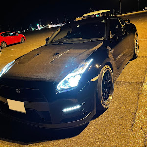 NISSAN GT-R R35