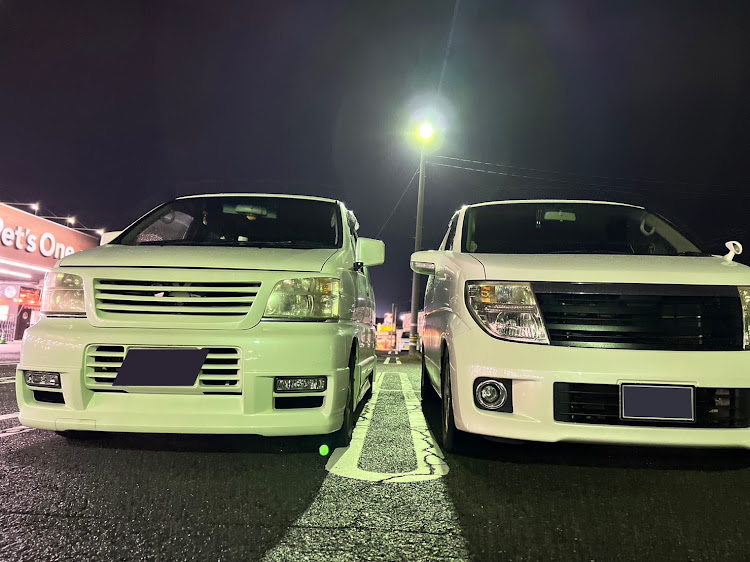 エルグランドの日産・E50エルグランド・E51エルグランド・最高いぇーい・テンションあがーーーーるぅぅうに関するカスタム事例の投稿画像2枚目