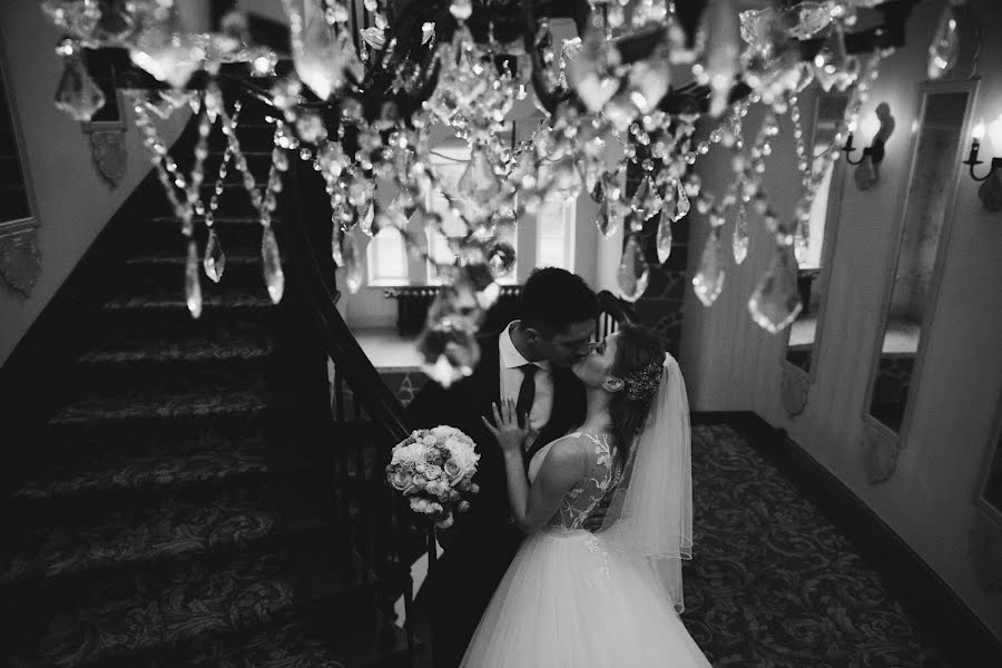 Wedding photographer Yuliya Petrova (petrova). Photo of 3 December 2019