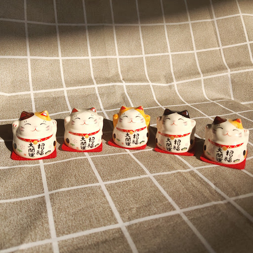 Title 2, Small Lucky Cat Ceramic Car Interior Handicraft...
