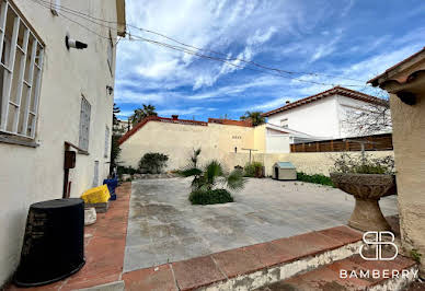 House with pool and terrace 5