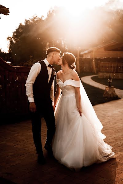 Wedding photographer Maksim Antonov (maksimantonov). Photo of 21 June 2021