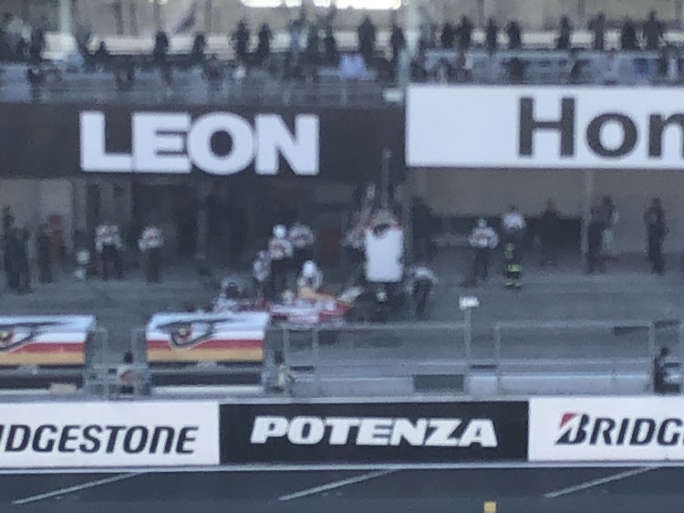 marksさんが投稿したＳＦ１４ファイナル・レース・チーム無限・山本尚貴・優勝・チャンピオンに関するカスタム事例の投稿画像2枚目