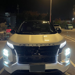 アウトランダーPHEV GN0W