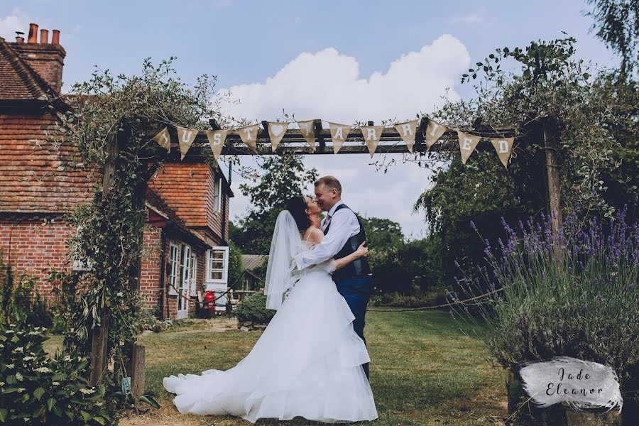 Fotógrafo de casamento Jade Eleanor (jadeeleanor). Foto de 15 de junho 2019