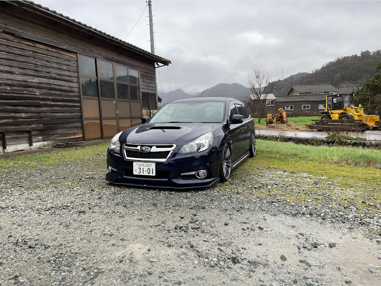 レガシィツーリングワゴンの車高調整に関するカスタム事例の投稿画像1枚目