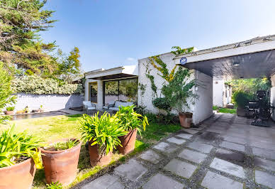 Maison avec jardin et terrasse 3