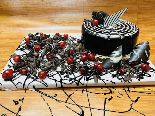 Dark Fantastic Cake