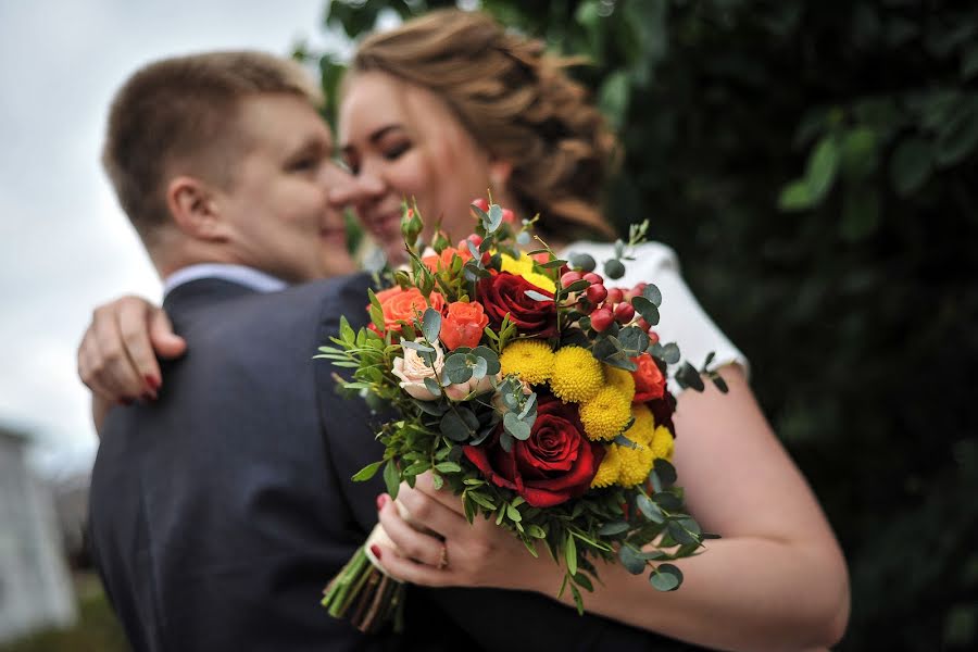 Wedding photographer Yuliya Shulzhik (yulyashulzhik). Photo of 25 October 2017