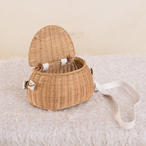 Title 6, Pure Hand-woven Rattan Willow Diagonal Span Bag...