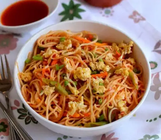 Egg Schezwan Noodles