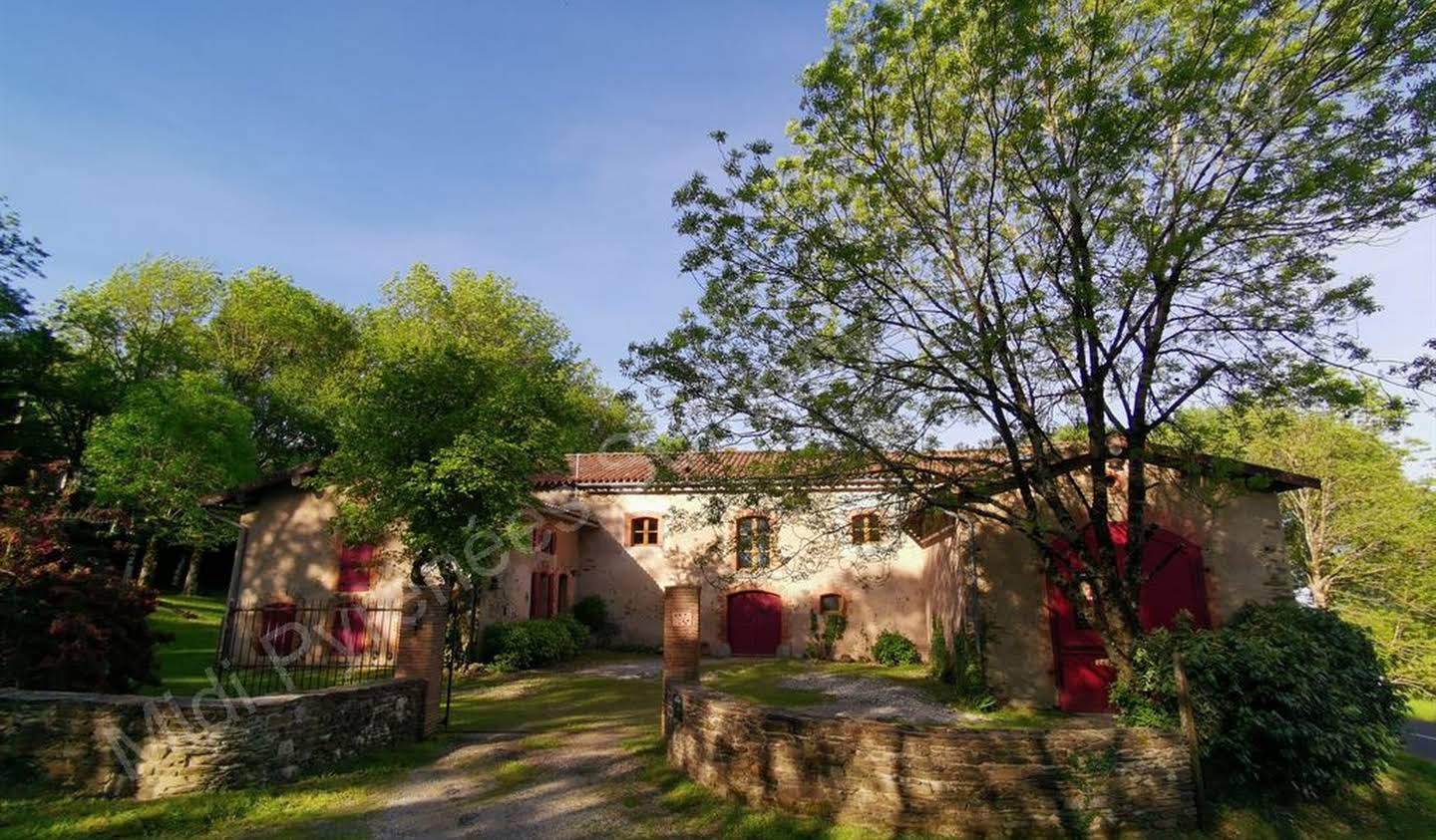 Maison avec terrasse Dourgne