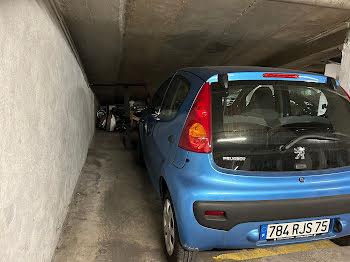 parking à Paris 15ème (75)