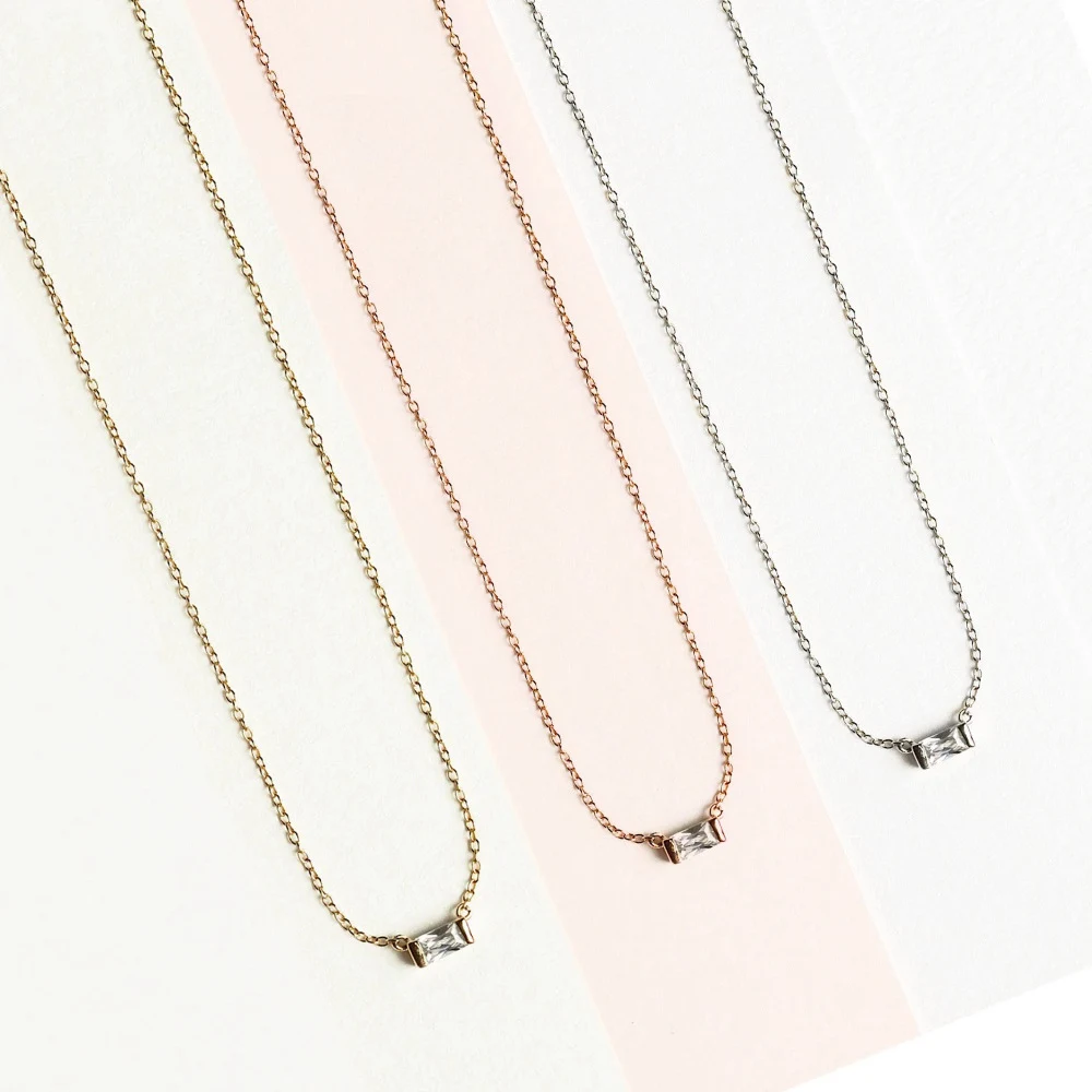 Title 6, Damesmode Rechthoekige Zirkonia Hanger Ketting ...