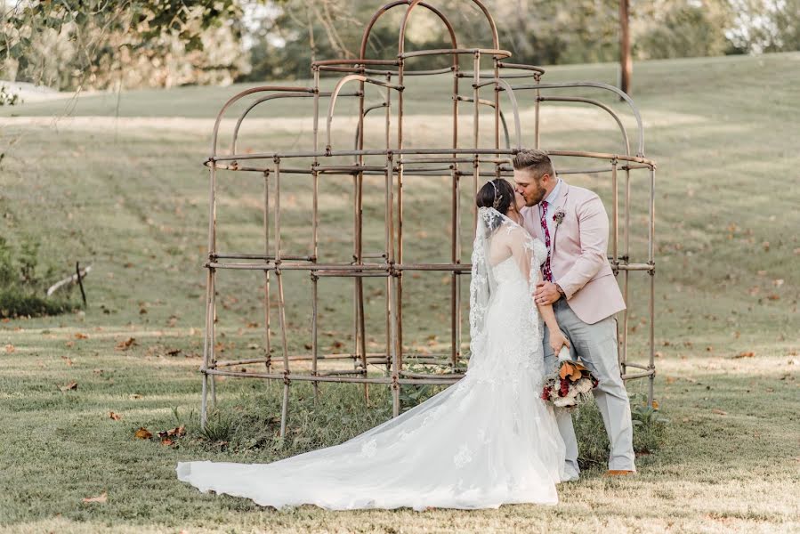 Fotografo di matrimoni Courtney Paige (courtneypaige). Foto del 8 settembre 2019