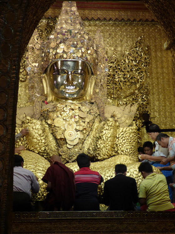 mahamuni pagoda - mandalay