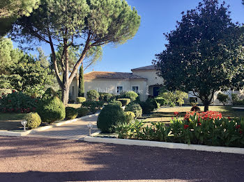 maison à Saint-Emilion (33)