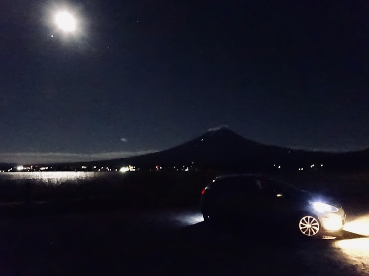 デミオの富士山・月・河口湖・夜は難しい・DE連合に関するカスタム事例の投稿画像2枚目