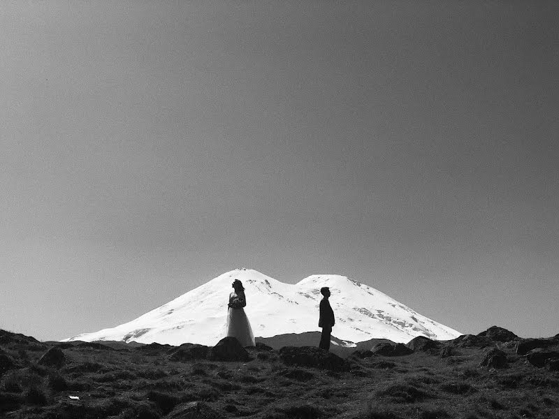 Fotógrafo de casamento Yana Nazaryan (photonazarian). Foto de 14 de setembro 2020