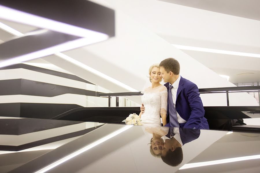 Fotografo di matrimoni Leo Antonov (jackj). Foto del 4 dicembre 2015