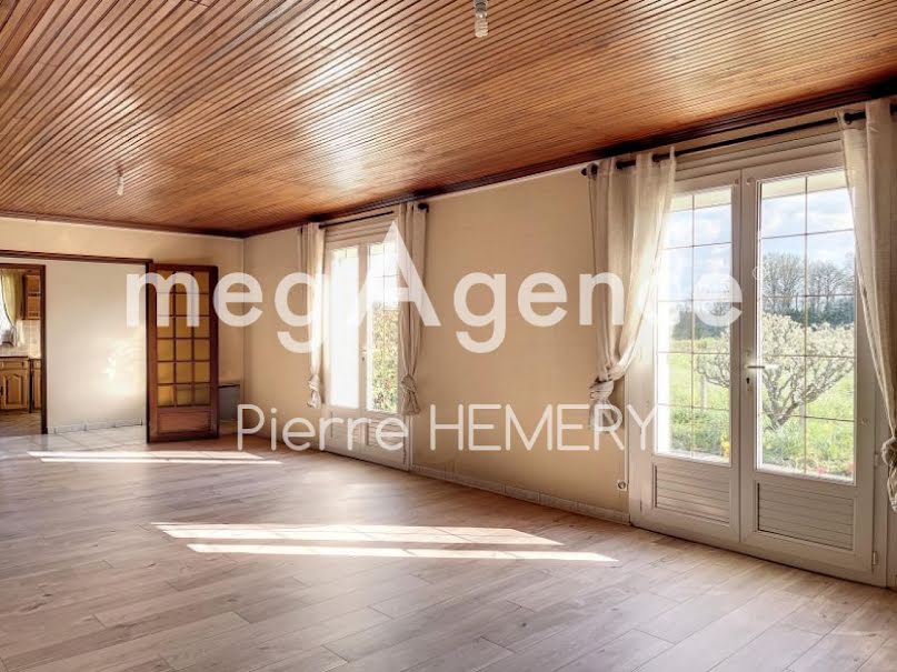 Vente maison 6 pièces 182 m² à Alençon (61000), 207 000 €