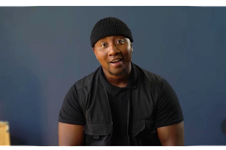 Presenter Xolani Khumalo and the rest of the crew of the drug-busting MojaLOVE show 'Sizok'thola' have allegedly received death threats. In the last week an alleged dealer died during a filmed bust in Katlehong.