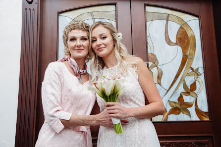 Jurufoto perkahwinan Ekaterina Goncharenko (katyagoncharenko). Foto pada 20 Mei 2019