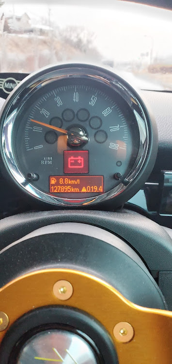 ミニクーパーSのR56クーパーS・MINI・いつもイイネ&コメントありがとうございます🙇‍♂️・入院中・オルタネーター故障に関するカスタム事例の投稿画像1枚目