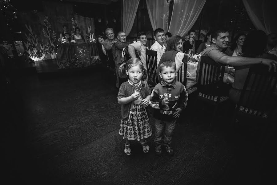 Fotógrafo de casamento Artur Guseynov (photogolik). Foto de 10 de maio 2018