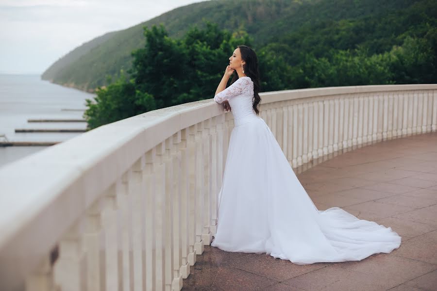 Fotógrafo de casamento Vadim Arzyukov (vadiar). Foto de 8 de setembro 2017