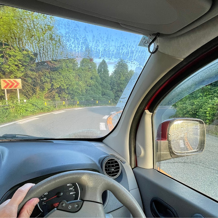 amsalonさんが投稿したカングー・車中泊・キャンプ・阿蘇・vanlifeに関するカスタム事例の投稿画像1枚目