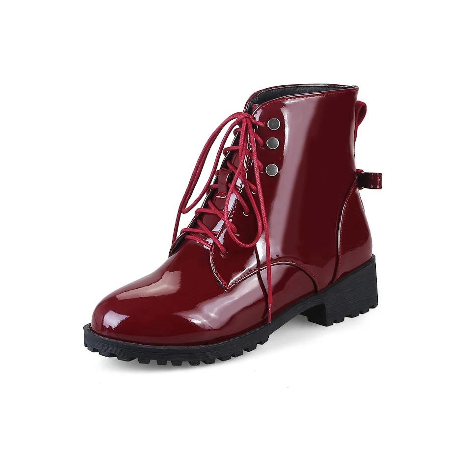 Stivaletti corti da donna, grandi, laccati, stile Martin con lacci frontali, commercio estero, per un look alla moda e di tendenza.