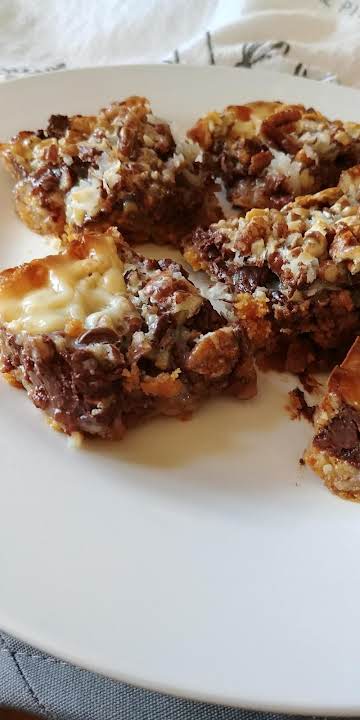 Meema's Hello Dolly Bars