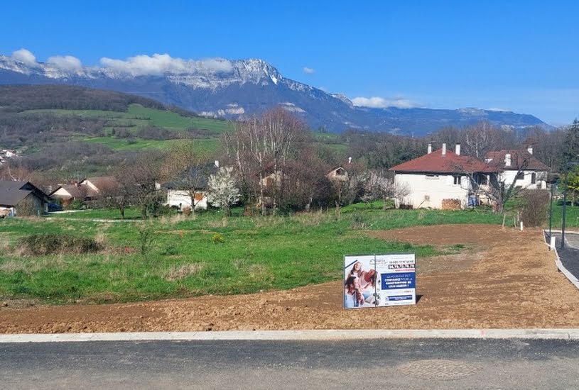  Vente Terrain + Maison - Terrain : 746m² - Maison : 90m² à Jarrie (38560) 