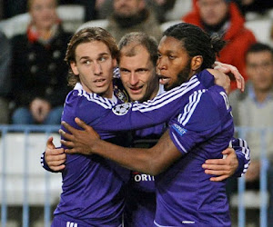 'Chelsea mikt op een oude bekende en wil gewezen Anderlecht-aanvoerder in huis halen'