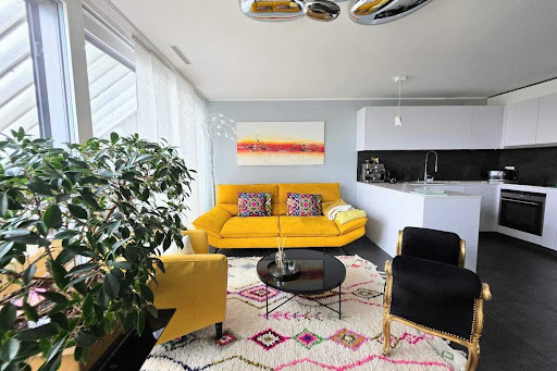 Contemporary house 4