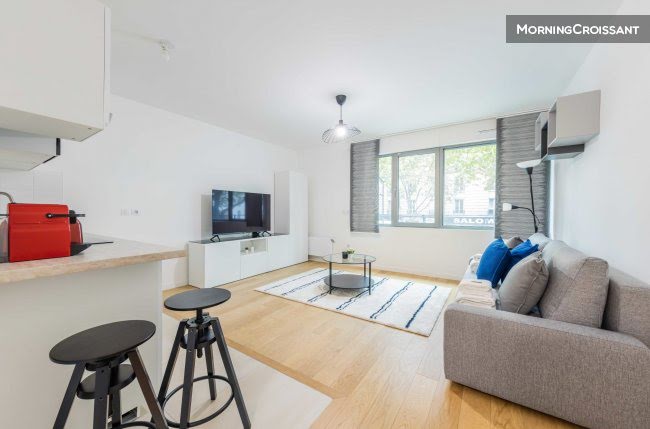 Location meublée appartement 1 pièce 28 m² à Paris 19ème (75019), 1 885 €