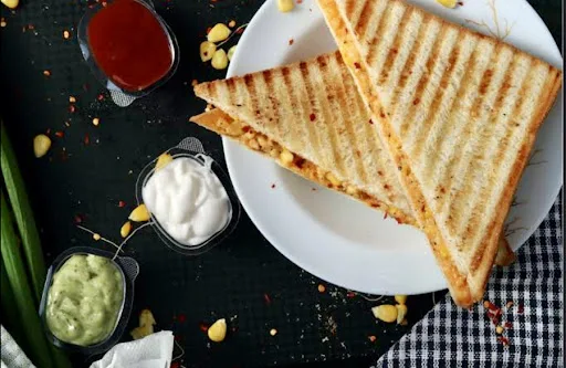 Paneer And Corn Sandwich